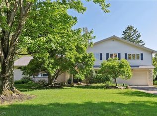 24604 Dianne Dr, Beachwood, OH