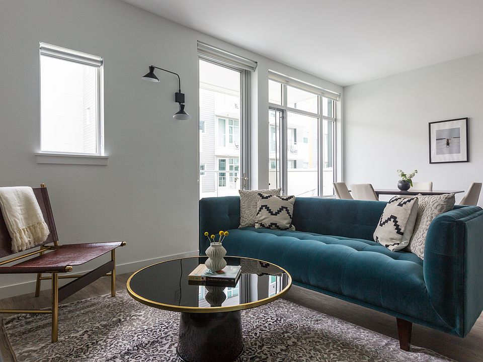 1st image of 100 Waller St APT 441