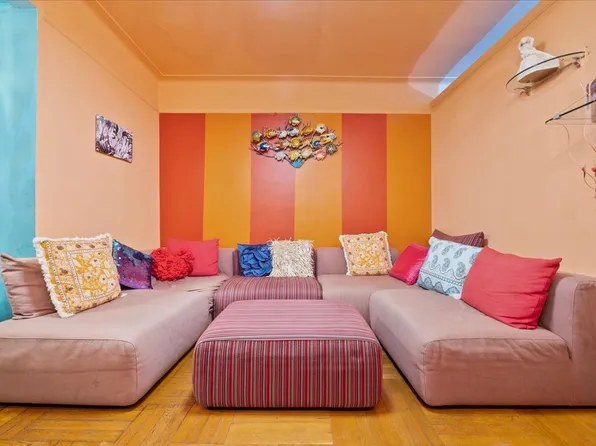 763 Ocean Parkway image 2 of 18