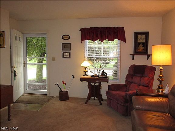 2nd image of 3329 Brookpoint Ln #28