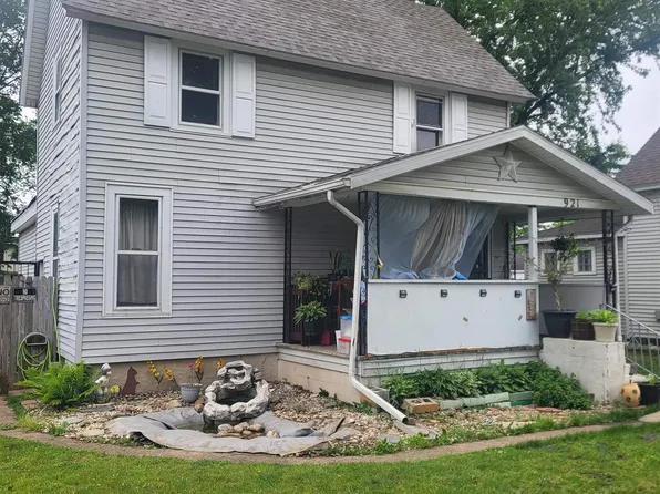 921 S 34th St, South Bend, IN 46615