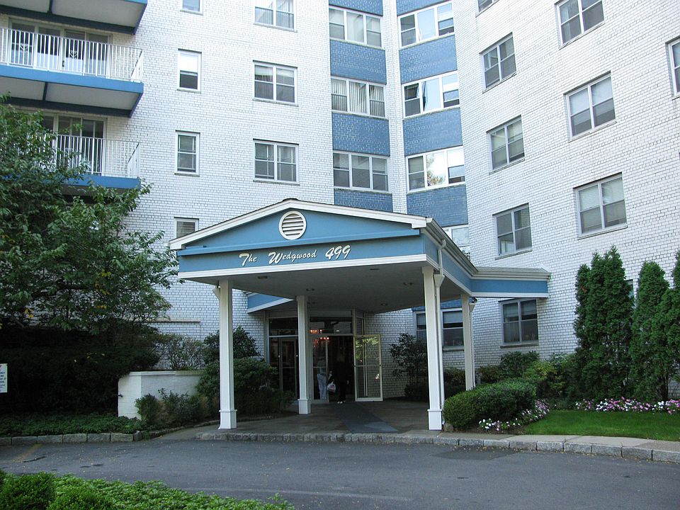 1st image of 499 N Broadway APT 9F