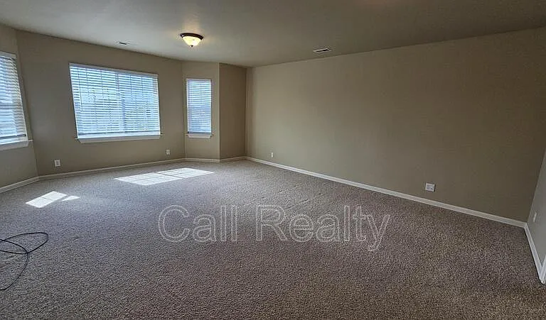 7813 S Parway Ln — Photo 12