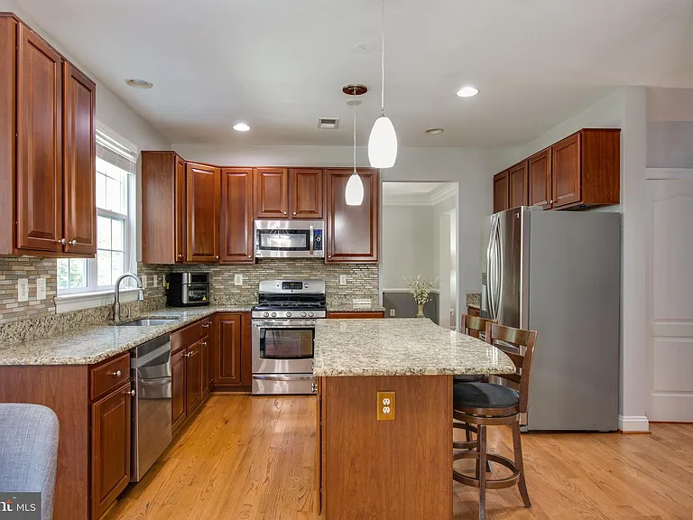 2191 Oak Forest Dr — Photo 25