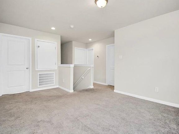 5th image of 15665 Briar Forest Dr