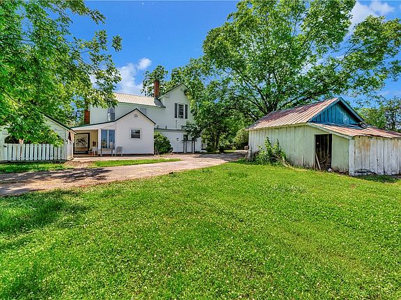 5th image of 359 Earle Rd