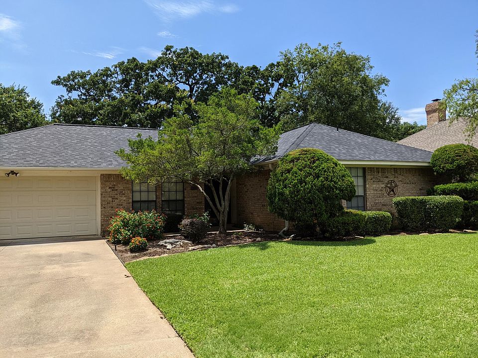 1st image of 6004 Kenilworth Dr