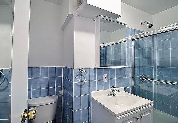 5th image of 231 E 29th St #9/16