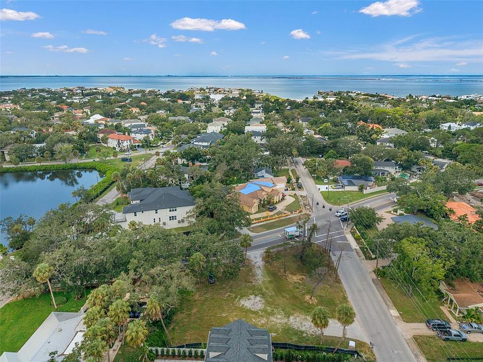 2nd image of 2504 S WEST SHORE BOULEVARD LOT 19
