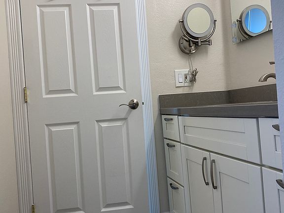 5th image of 4832 Lyric Ln