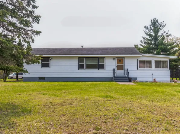 1353 Fern Ln, Wisconsin Dells, WI 53965