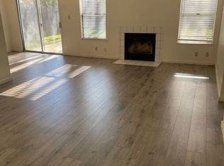1341 Somerset Dr, West Sacramento, CA 95605