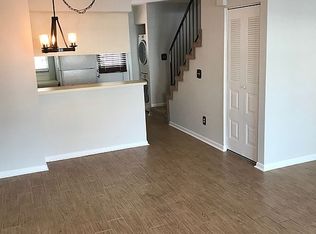 3360 W Wyoming Cir, Tampa, FL 33611
