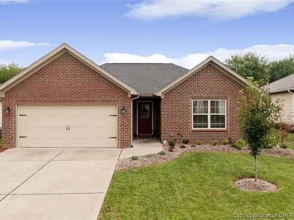 831 Twin Oaks Drive, Henryville, IN 47126