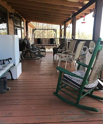 3rd image of 49 Apple Jack Ln