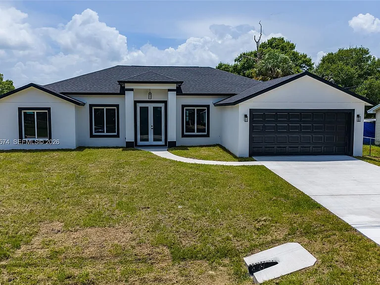 5203 Birch Dr — Photo 2