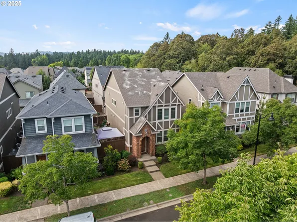 12150 SW Lausanne St, Wilsonville, OR 97070