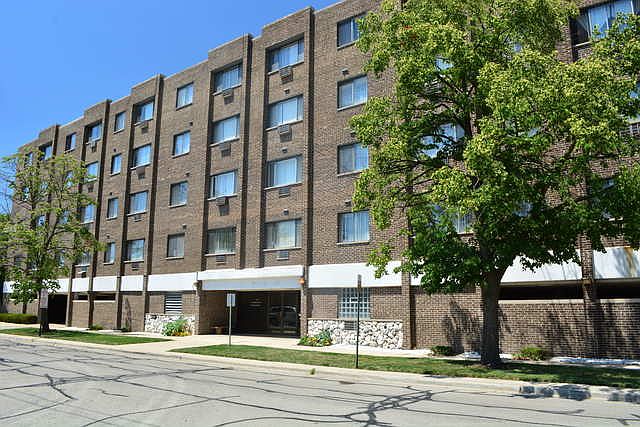 1st image of 7650 W Altgeld St APT 508