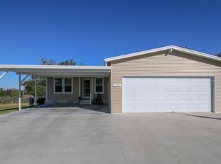 7902 Kay Marie Ave, Zephyrhills, FL 33541