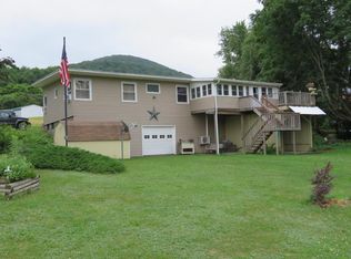 258 Airport Rd, Hallstead, PA 18822