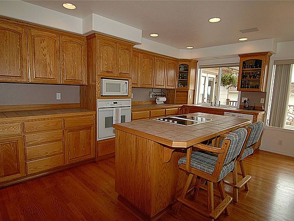 4th image of 7708 80th Ave NE