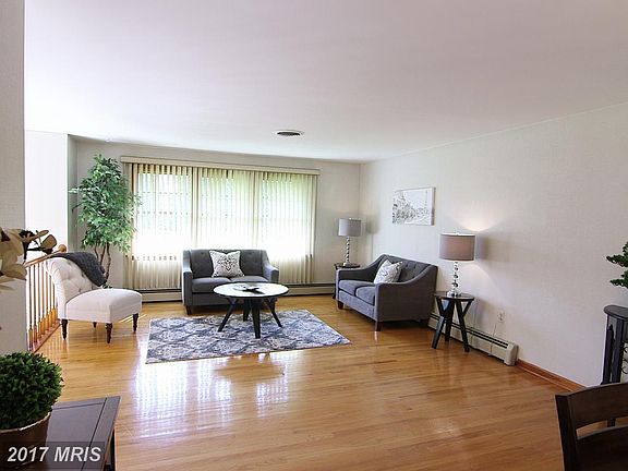 2nd image of 3645 Fox Meadow Ct