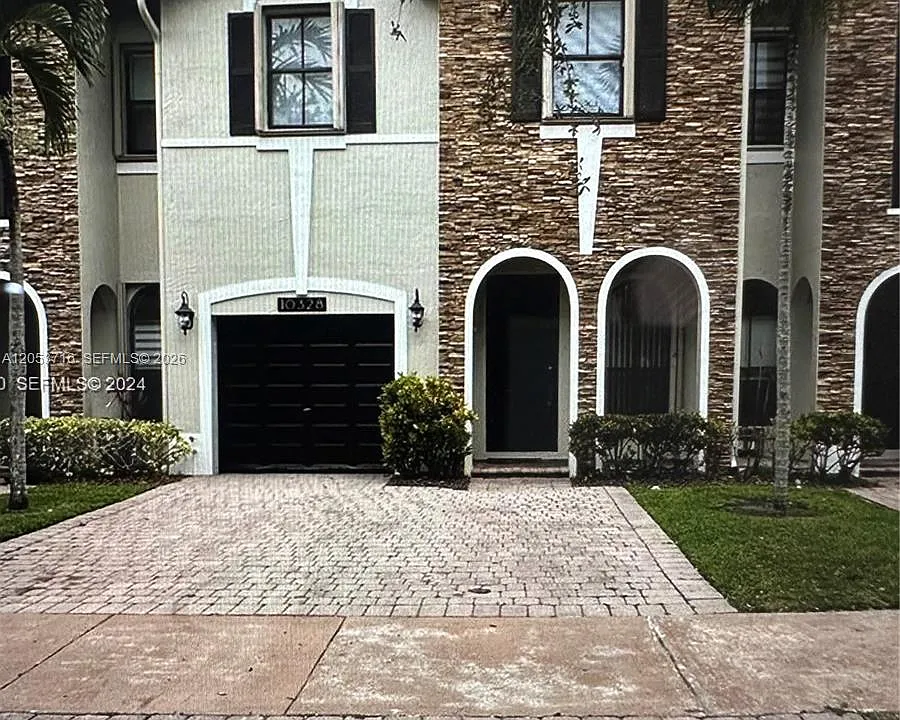 10328 NW 31st Ter