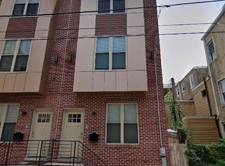 3430 Brandywine St, Philadelphia, PA