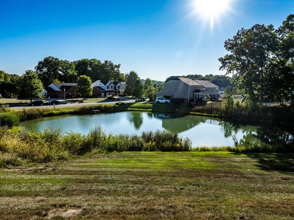 1509 Cloverleaf Ct, Alexandria, KY 41001