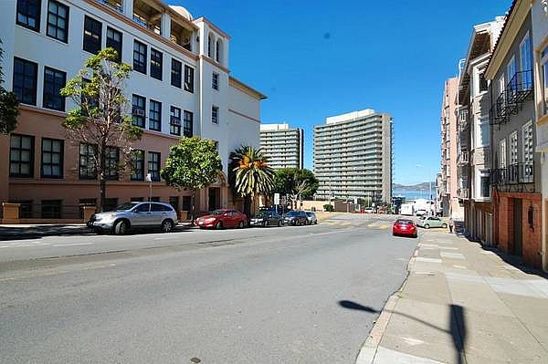 1st image of 2936 Polk St APT 10