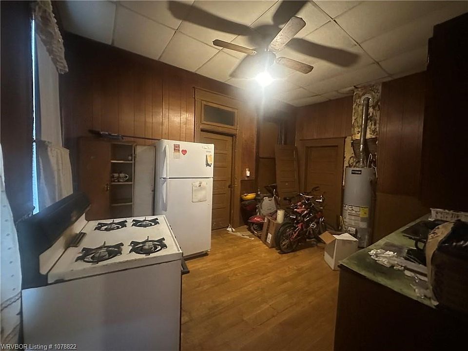 2nd image of 1200 N 8th St