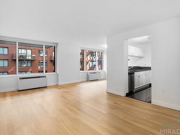 3rd image of 60 W 23rd St APT 715