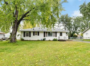 11633 Wren St NW, Coon Rapids, MN 55433