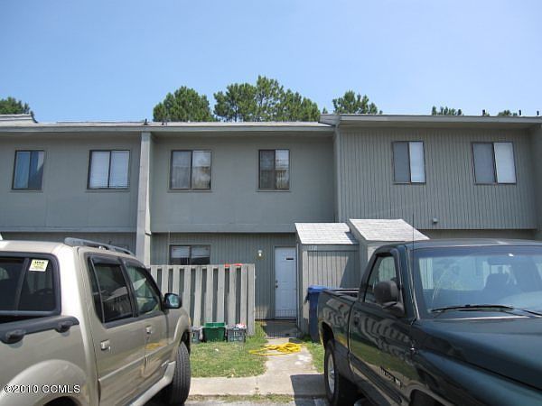 1st image of 31 Brown Boulevard