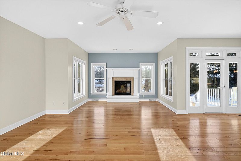 4th image of 1 Ironwood Drive