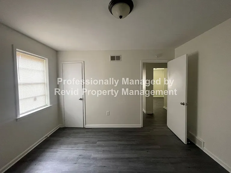 3269 Sunrise St — Photo 9