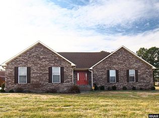 118 Oak St, Martin, TN 38237