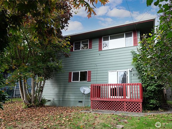 2nd image of 410 Hanna Avenue