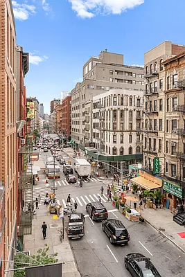 Rented by Compass | media 31