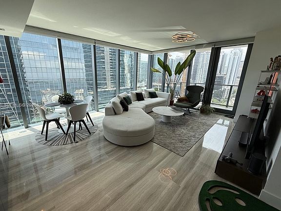 3rd image of 1451 Brickell Ave #A2506