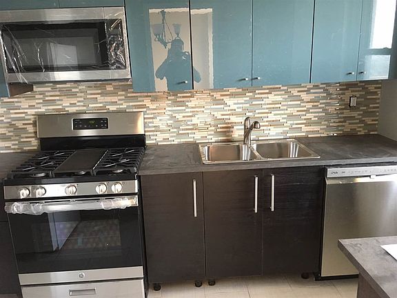 4th image of 201 Saint Pauls Ave APT 17H