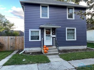 915 Perry St, Defiance, OH 43512