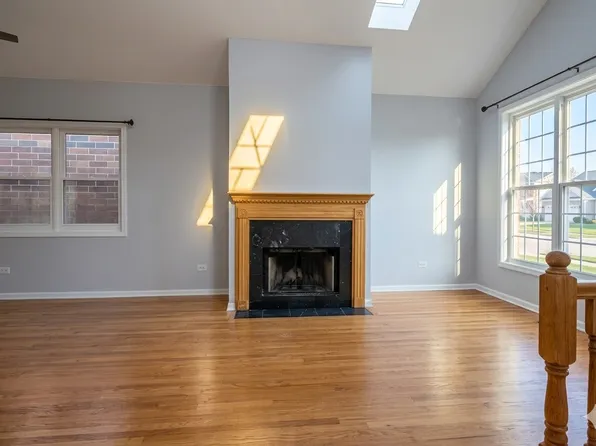 1214 W Ohio St APT 3, Chicago, IL 60642