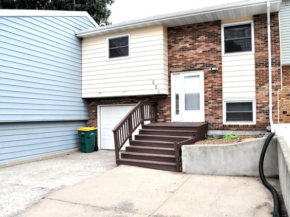 521 Marilyn Dr, Mandan, ND 58554