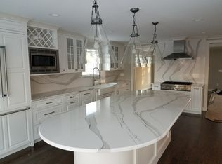 1457 E Lincoln Ave, Birmingham, MI
