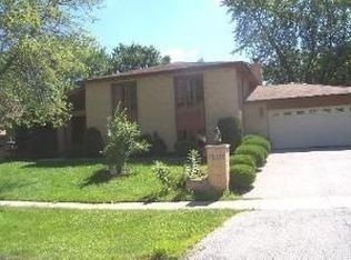 18321 Mulberry Ter, Country Club Hills, IL