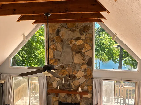 356 Anchor Point Dr, Eatonton, GA 31024