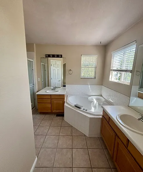 9959 Sylvestor Rd — Photo 12