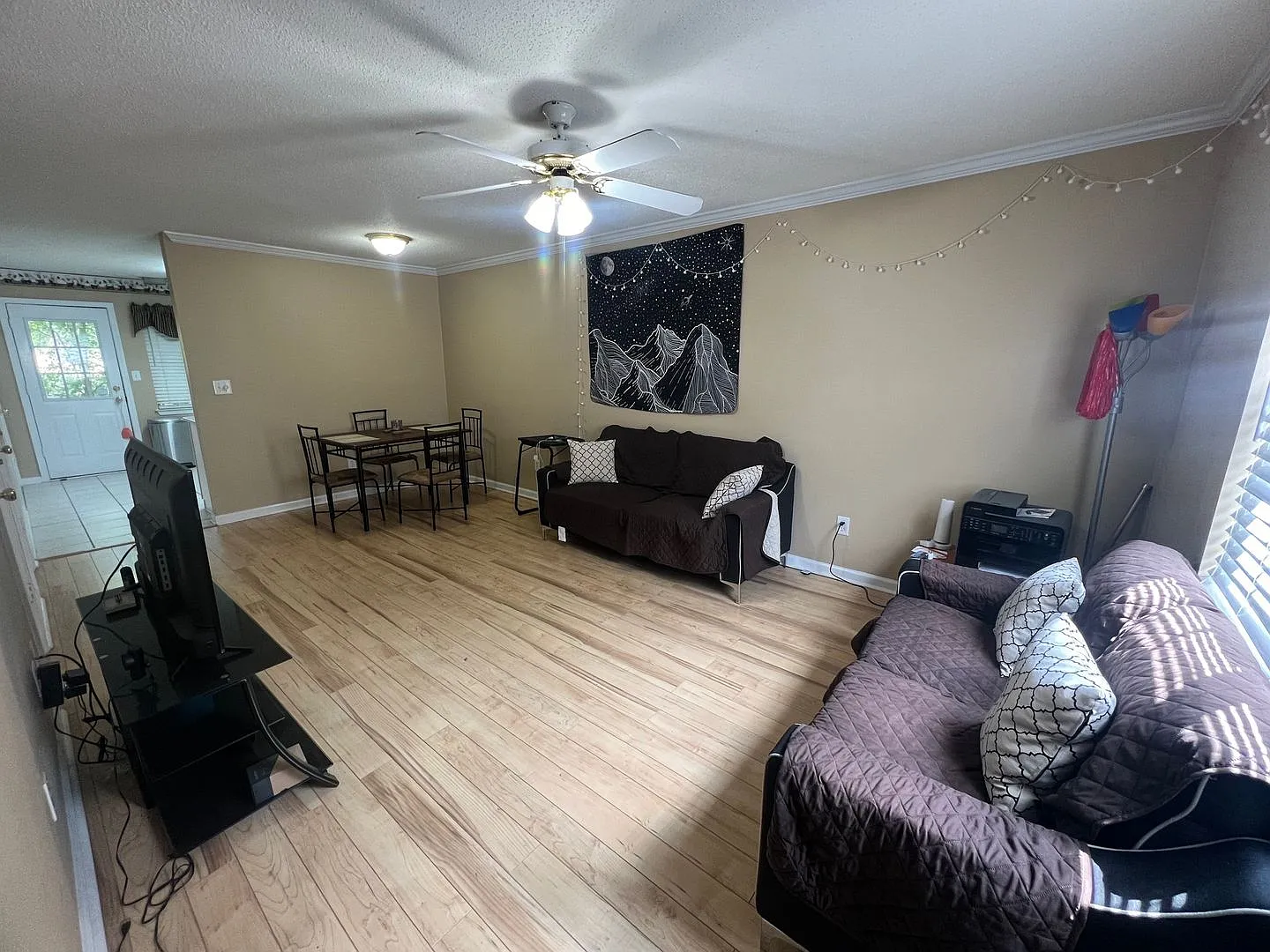 2 bed 2.5 bath townhouse — Photo 3