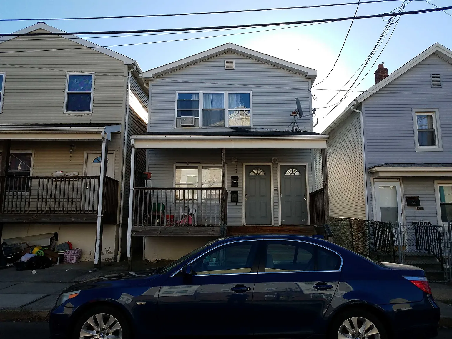 378 Stanford St photo 1